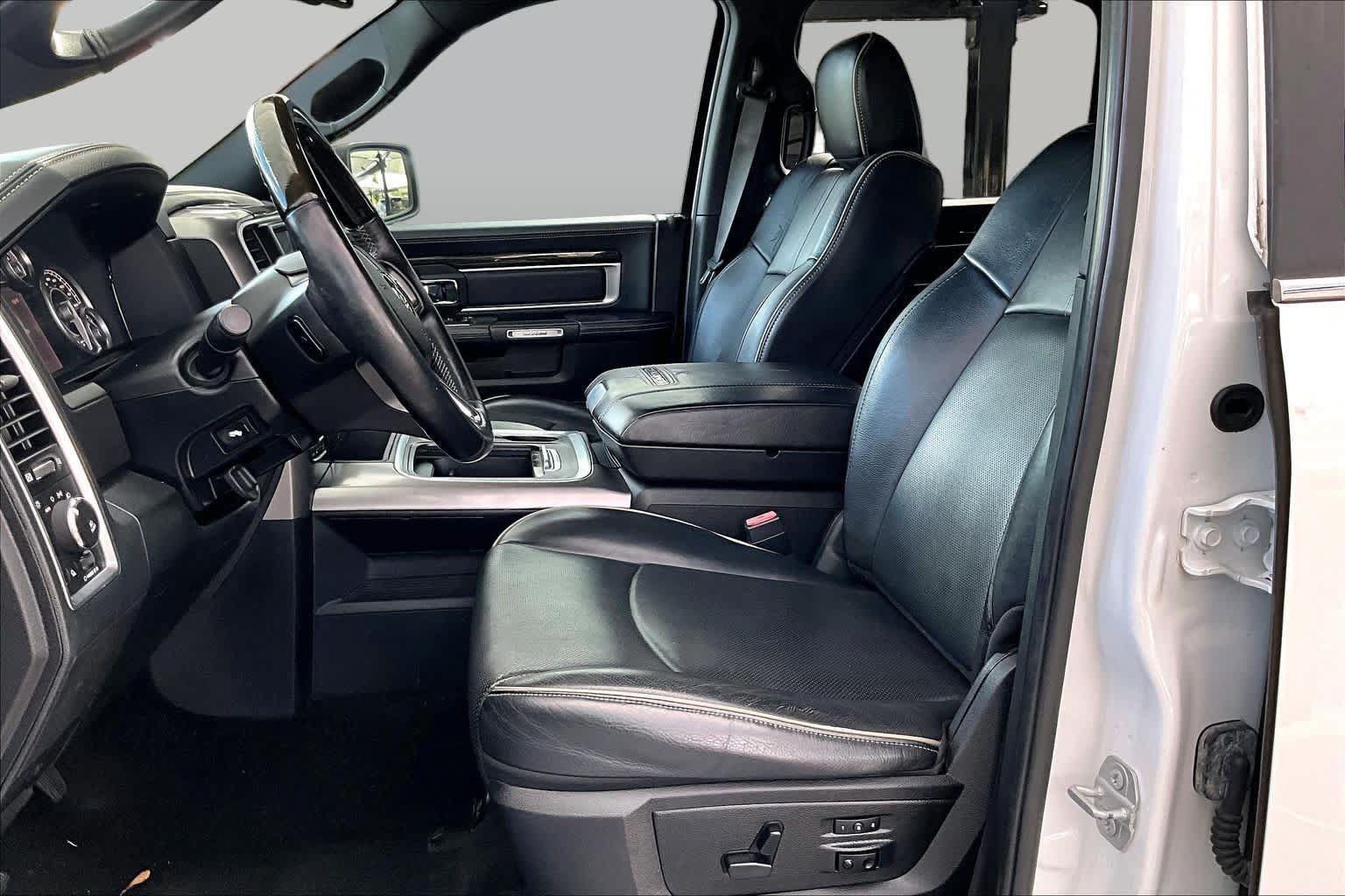 Used 2016 RAM 1500 Limited AWD/4WD image 8