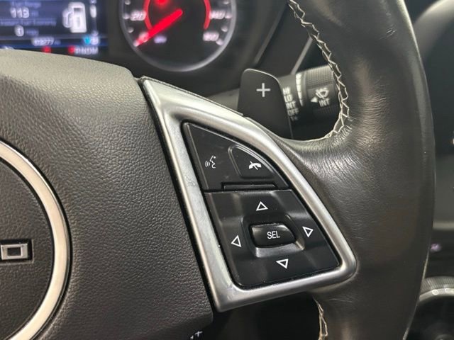 Used 2020 Chevrolet Camaro LT image 16
