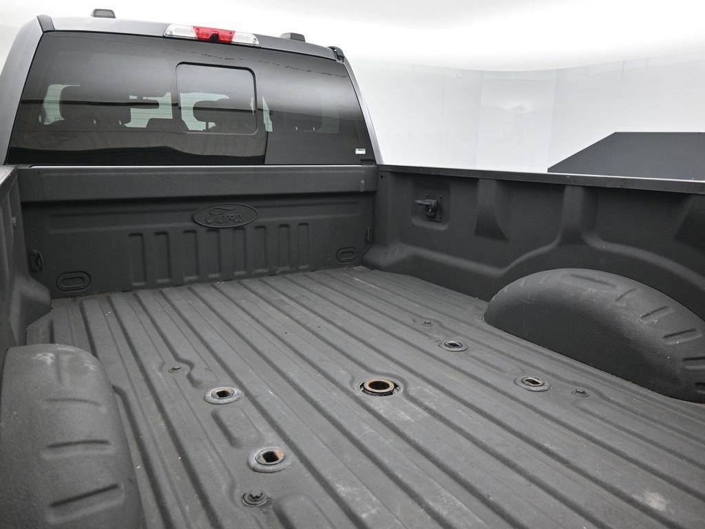 Used 2021 Ford F450 Platinum AWD/4WD image 25