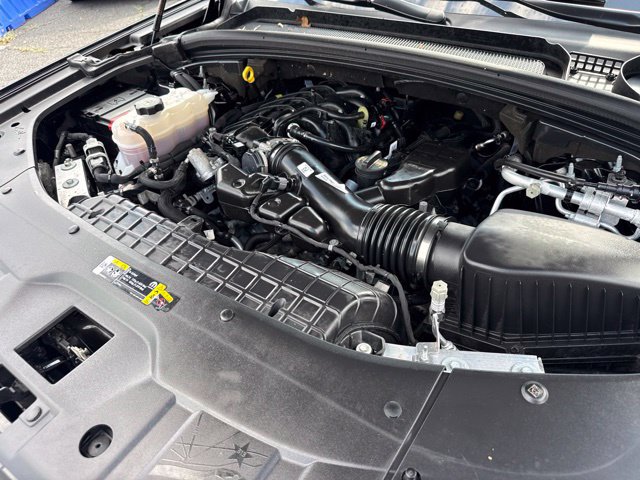 Used 2023 Jeep Grand Cherokee Limited AWD/4WD image 29