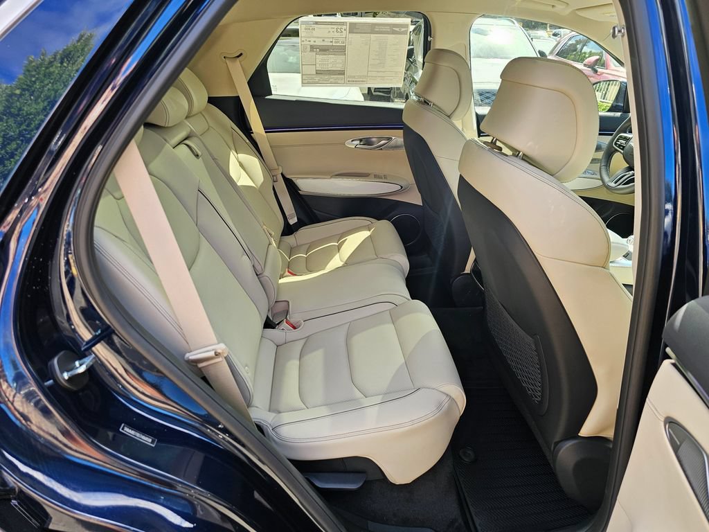 New 2026 Genesis GV70 2.5T Advanced AWD/4WD image 27
