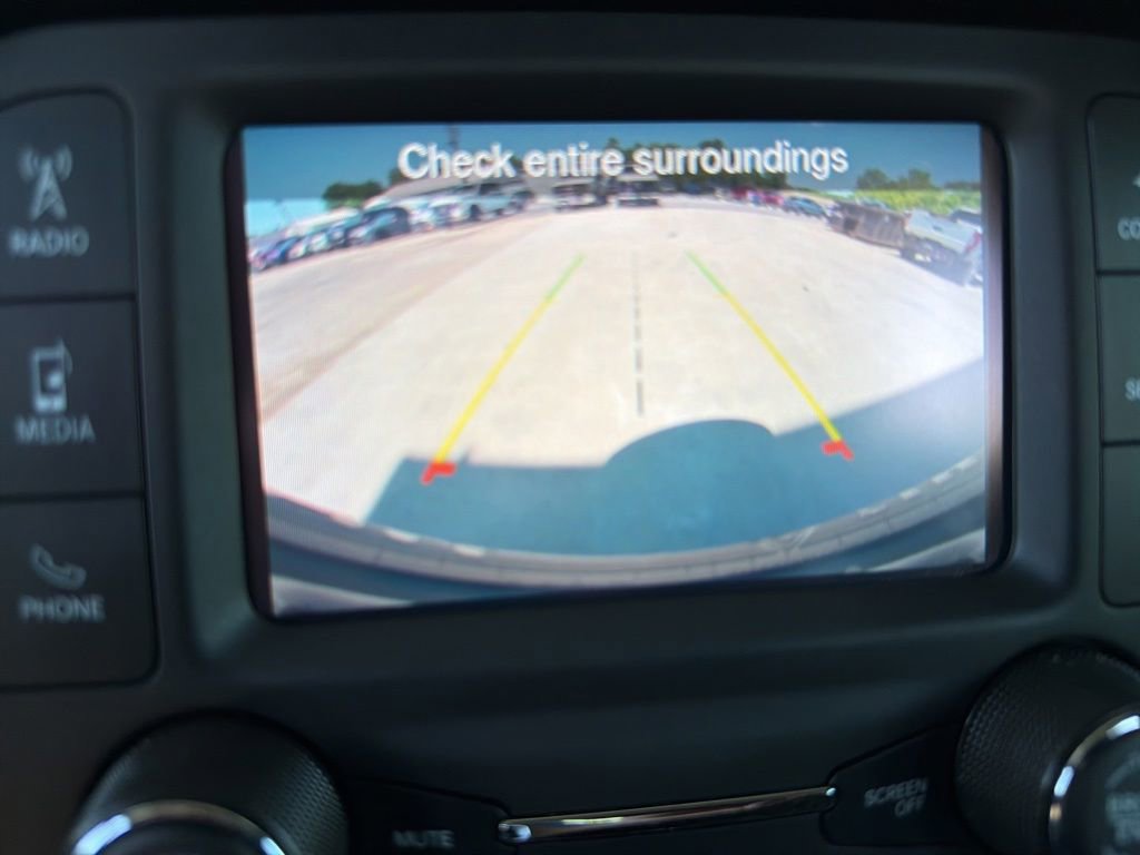 Used 2021 Jeep Wrangler Sport AWD/4WD image 14