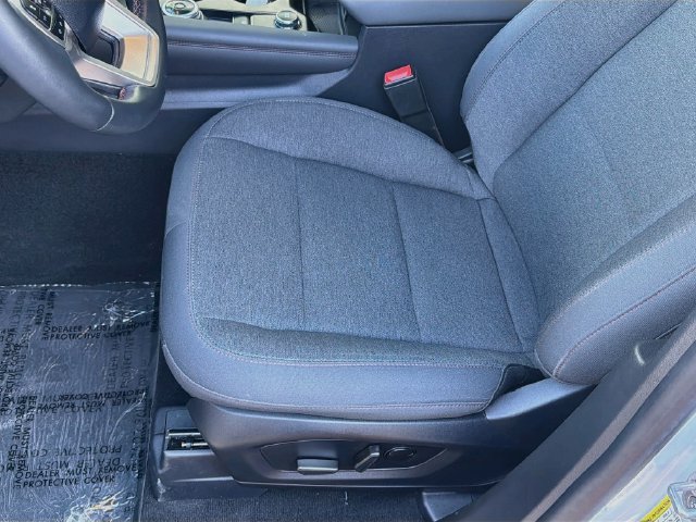 Used 2025 Ford Explorer Active RWD image 20