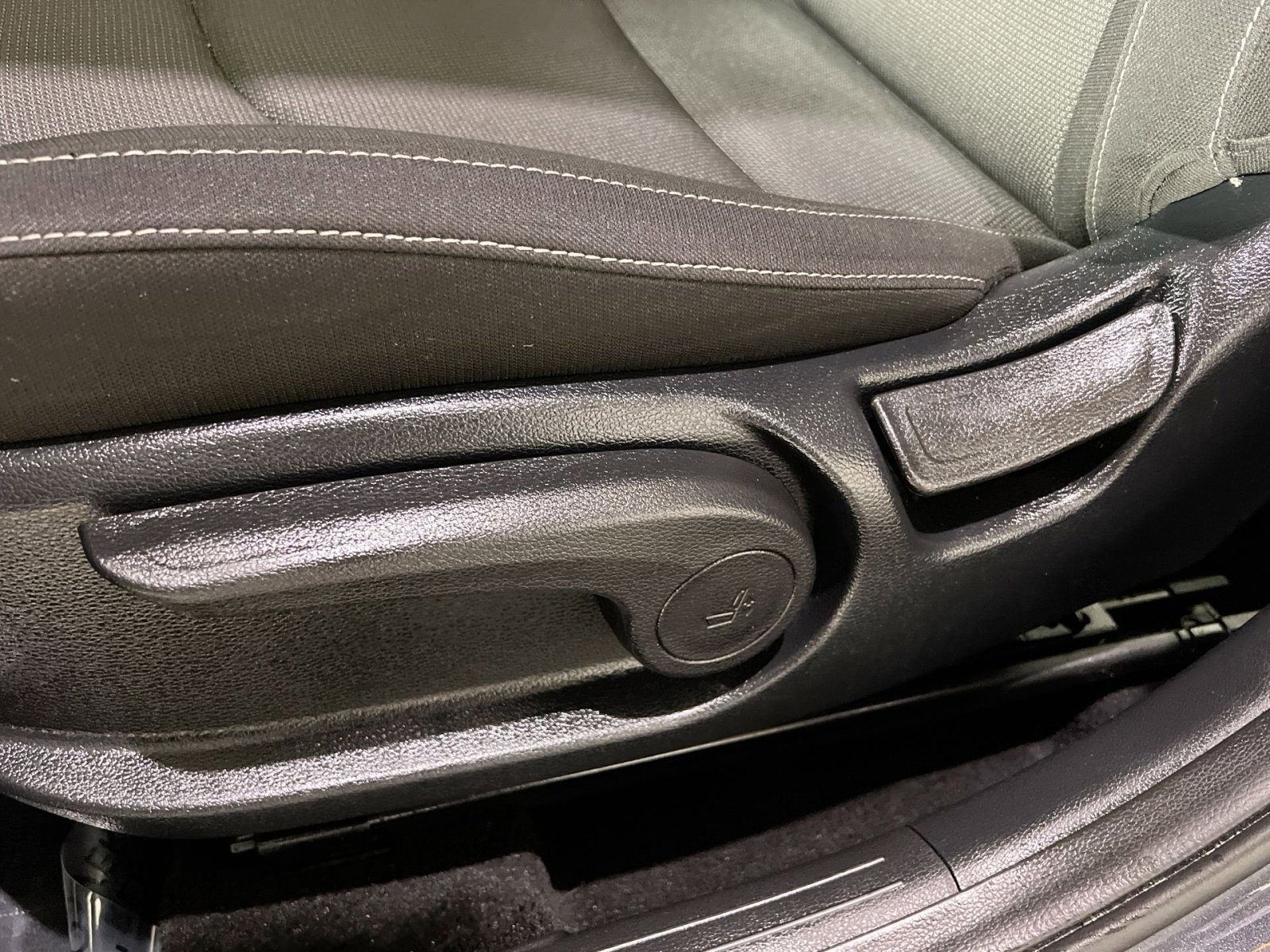 Used 2024 Kia Forte LXS image 23