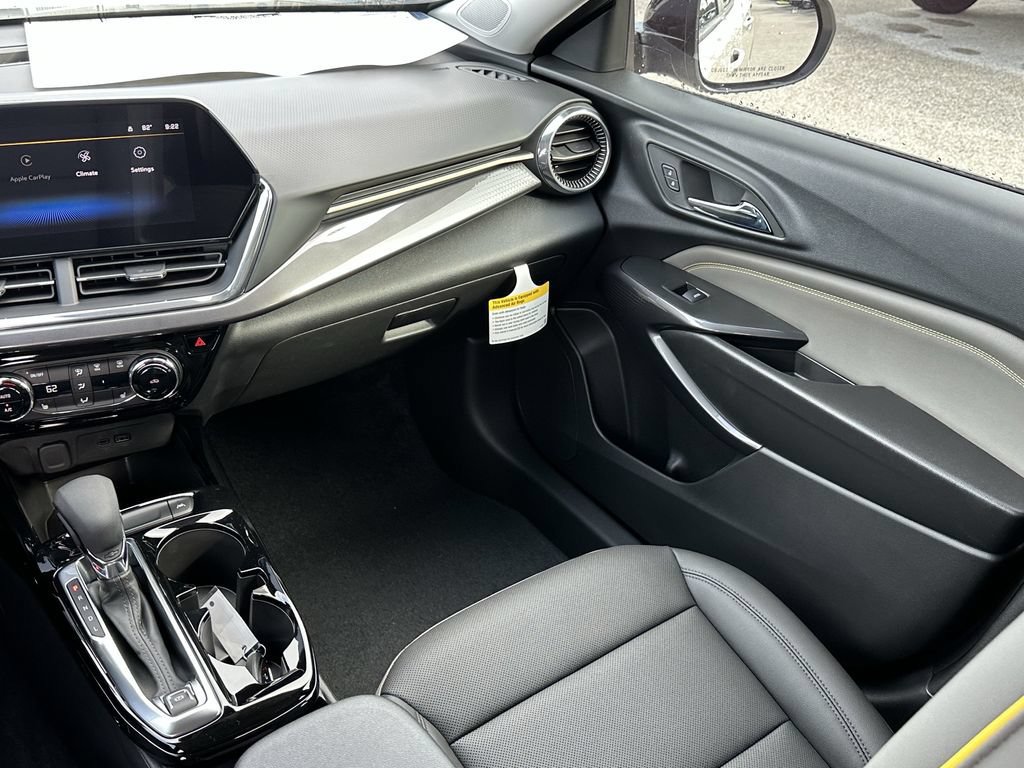 New 2026 Chevrolet Trax ACTIV w/ Driver Confidence Package FWD image 12