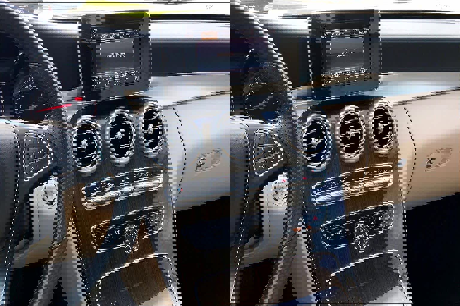 Used 2018 Mercedes-Benz C 300 Sedan image 7