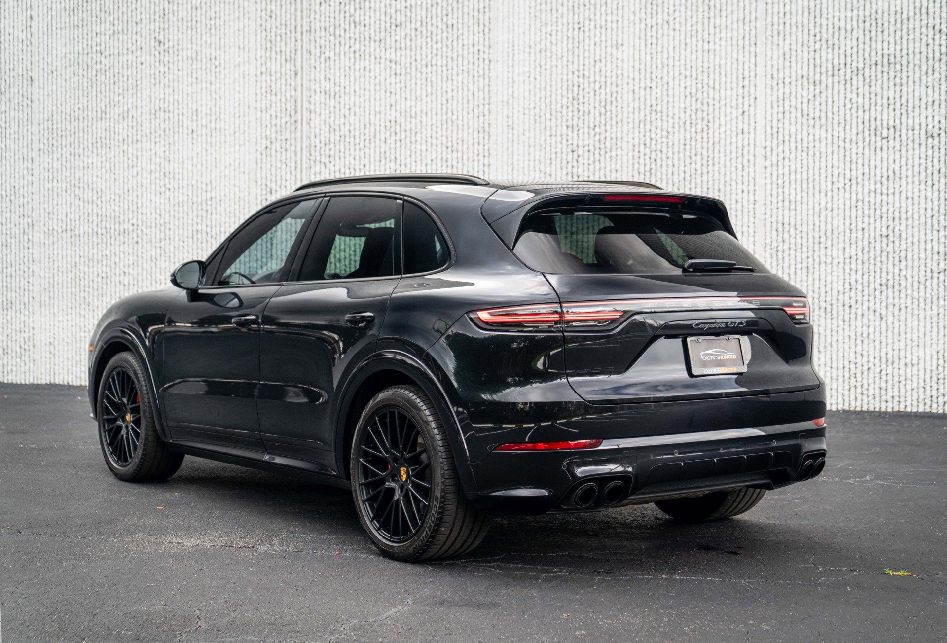 Used 2021 Porsche Cayenne GTS image 3