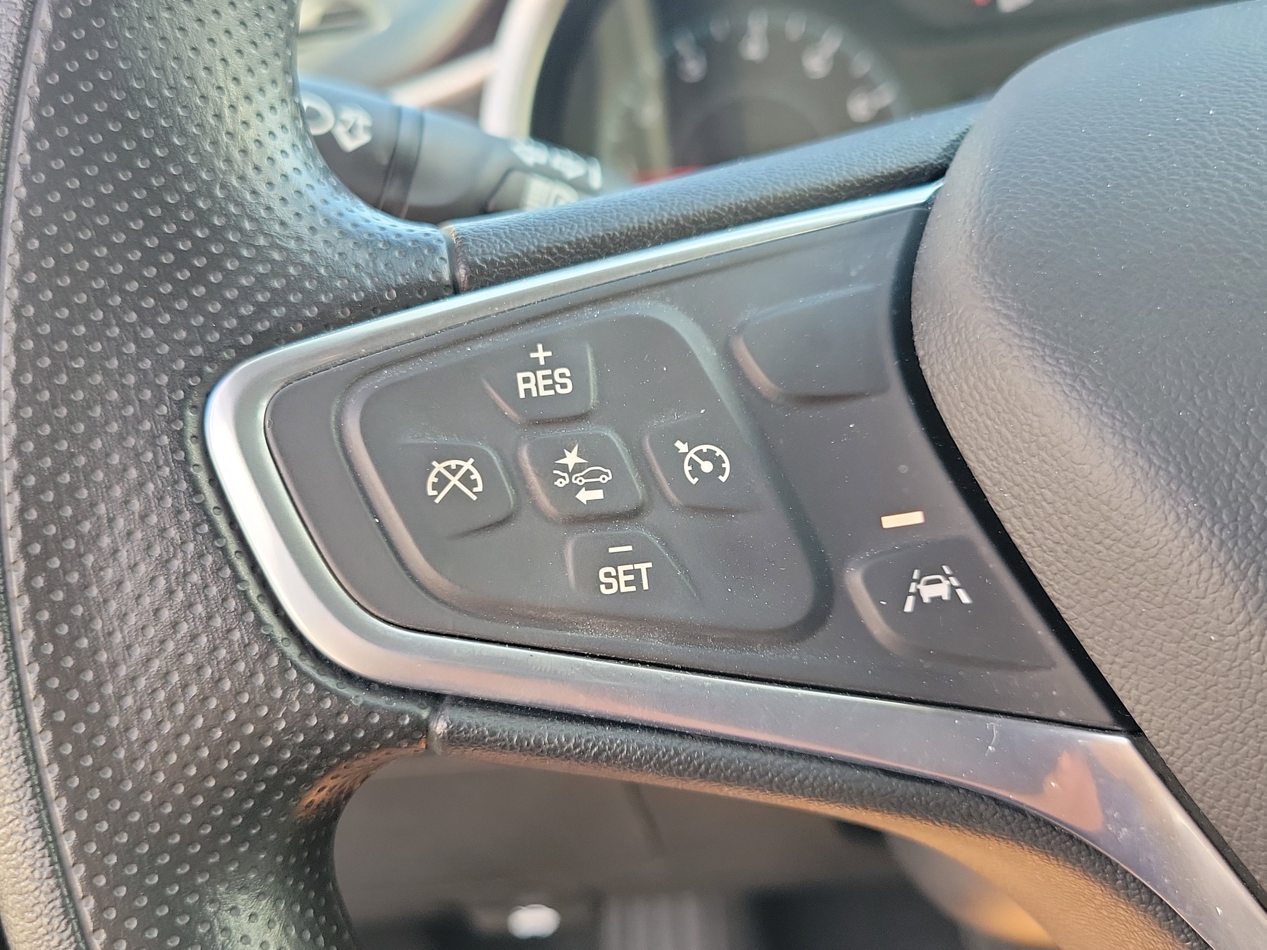 Used 2023 Chevrolet Malibu LT FWD image 24