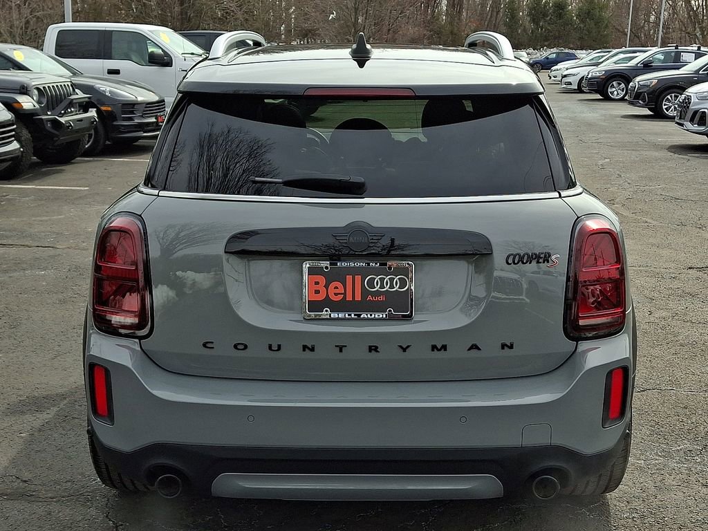 Used 2022 MINI Cooper Countryman S w/ Premium Package image 12