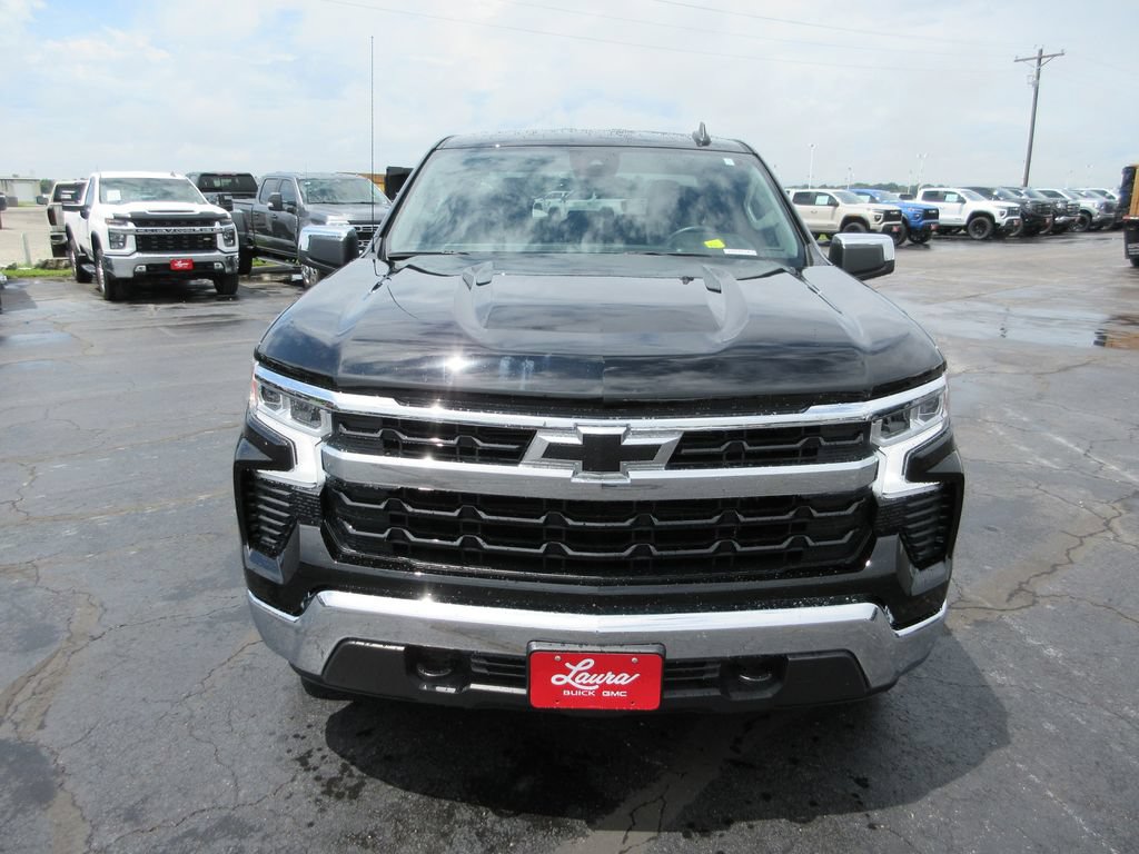 Certified 2023 Chevrolet Silverado 1500 LT AWD/4WD image 11