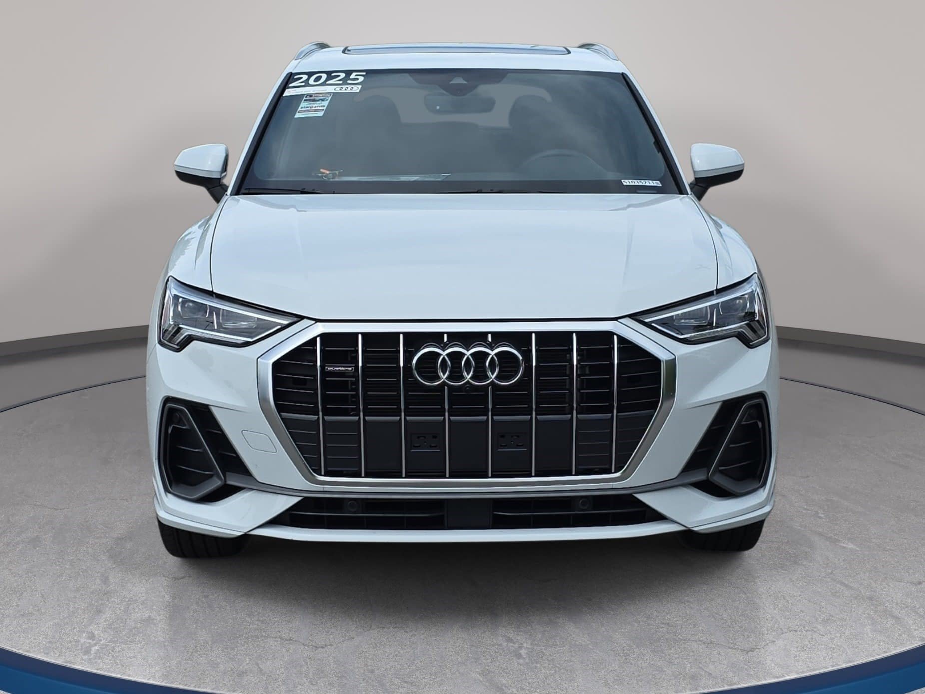 Certified 2025 Audi Q3 2.0T Premium Plus w/ Premium Plus Package image 2