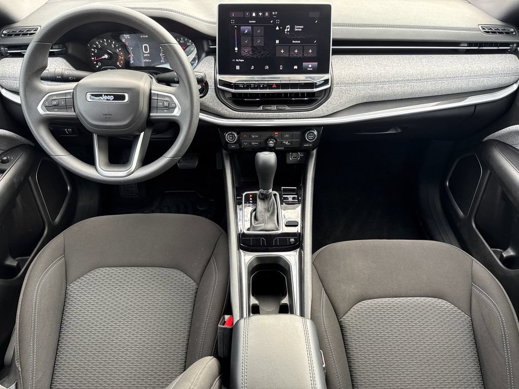 Used 2024 Jeep Compass Sport AWD/4WD image 11