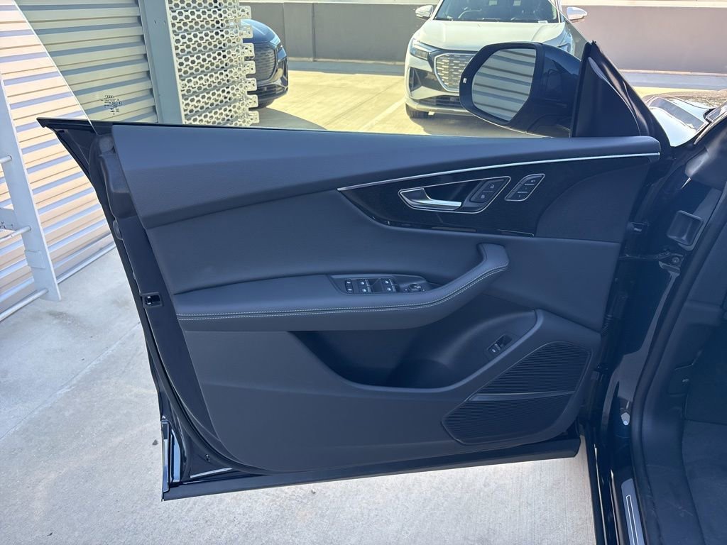 New 2026 Audi Q8 Premium Plus image 10