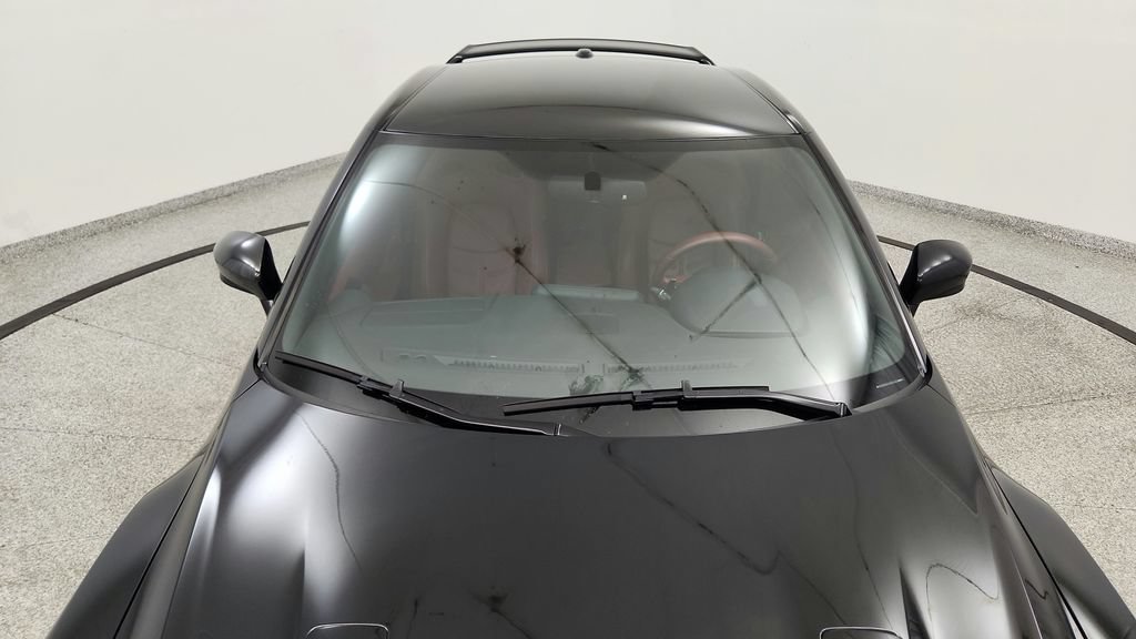 Used 2020 Nissan GT-R Premium w/ Premium Interior Package AWD/4WD image 14