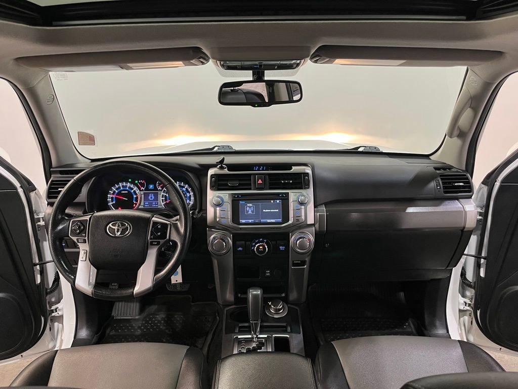 Used 2019 Toyota 4Runner SR5 Premium image 19