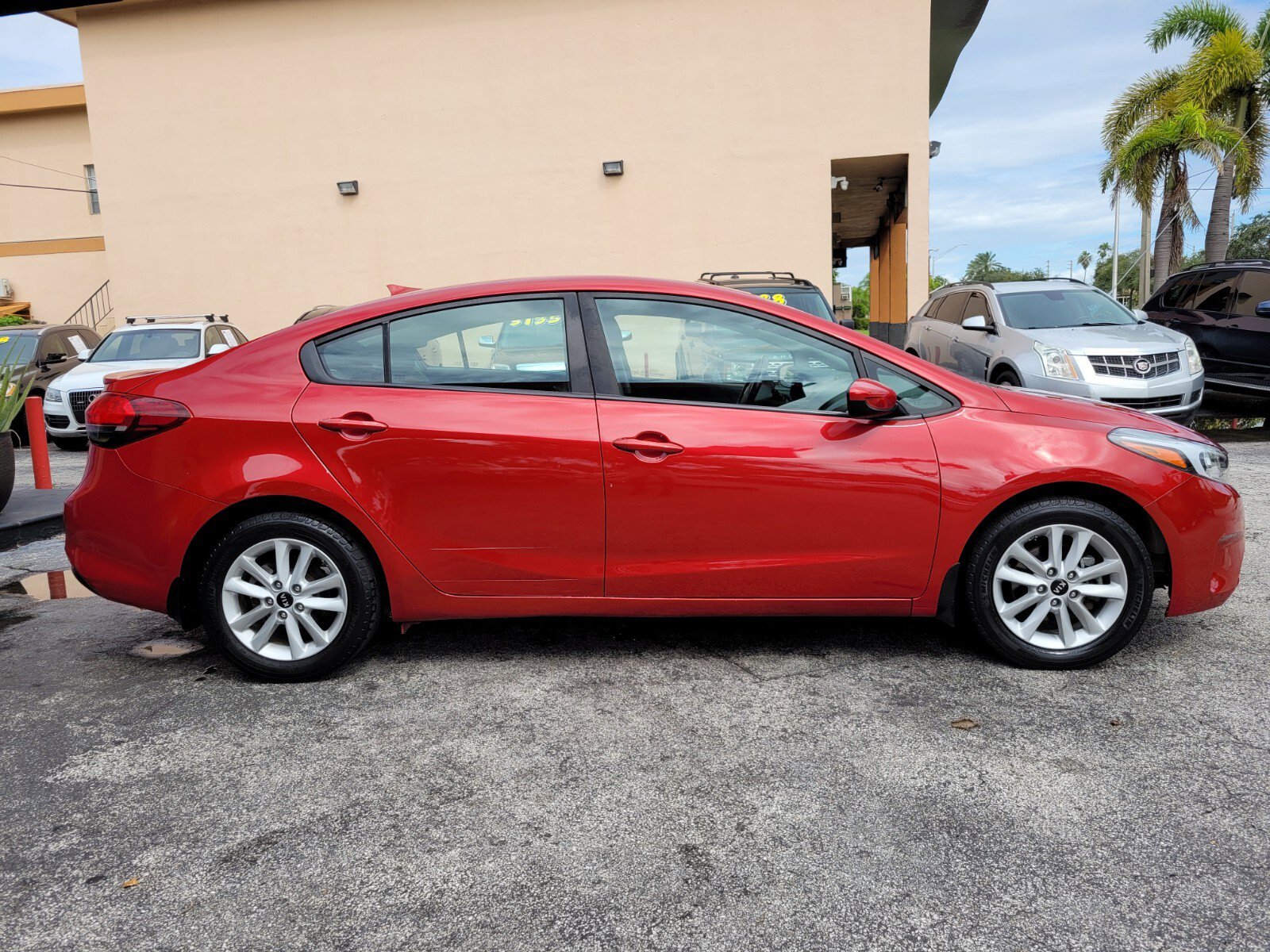 Used 2017 Kia Forte S image 13