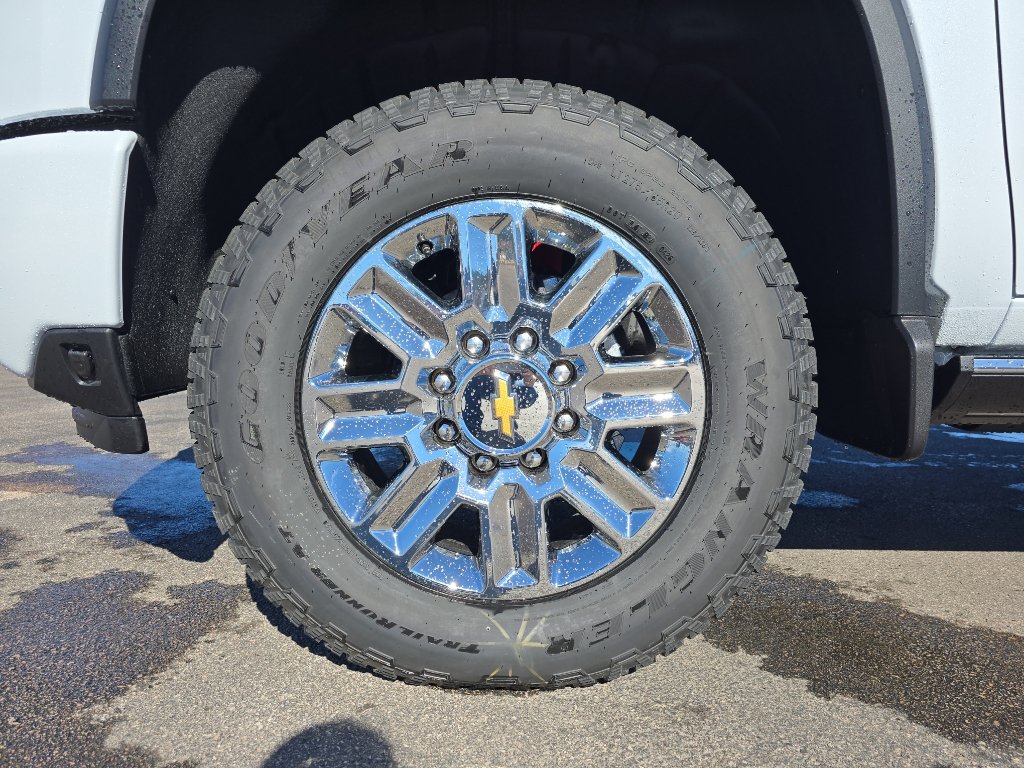 New 2026 Chevrolet Silverado 2500 High Country w/ High Country Premium Package AWD/4WD image 28