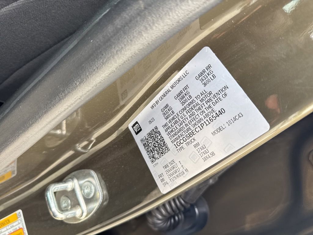 Used 2023 Chevrolet Colorado W/T RWD image 31