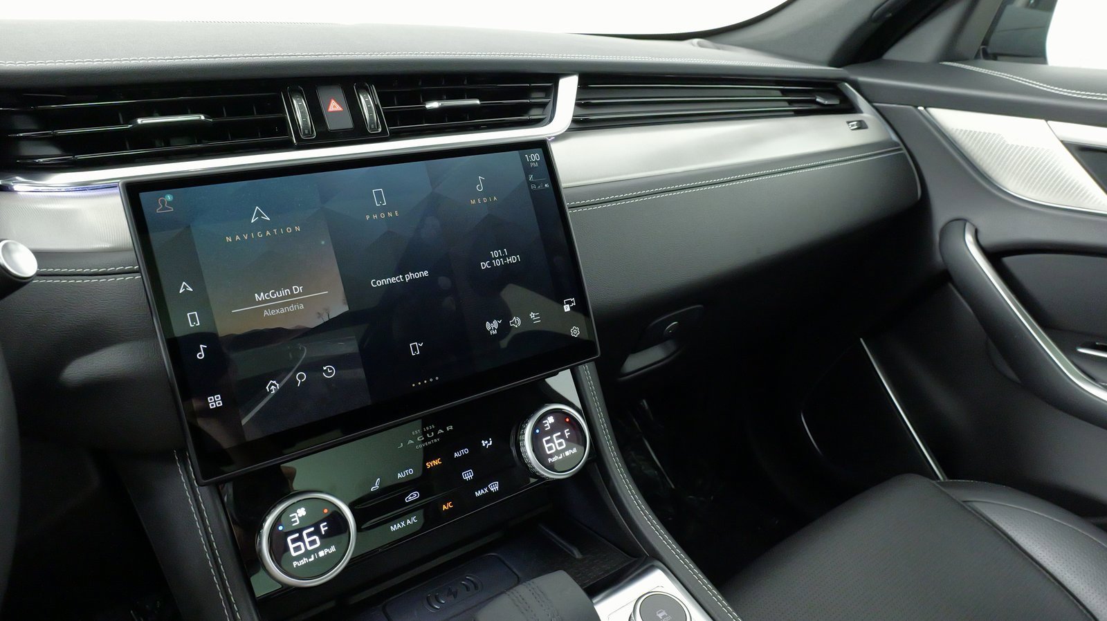 Used 2025 Jaguar F-PACE R-Dynamic S image 56