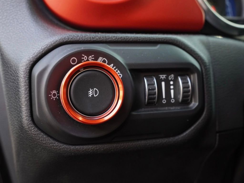 Used 2018 Jeep Wrangler Unlimited Rubicon image 9