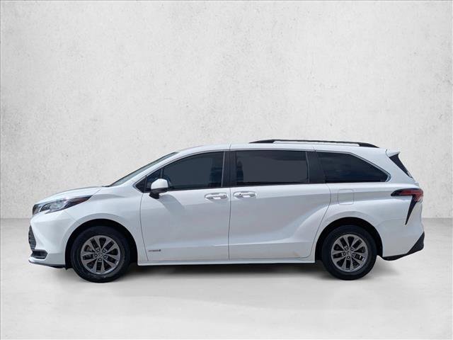Used 2021 Toyota Sienna LE image 8