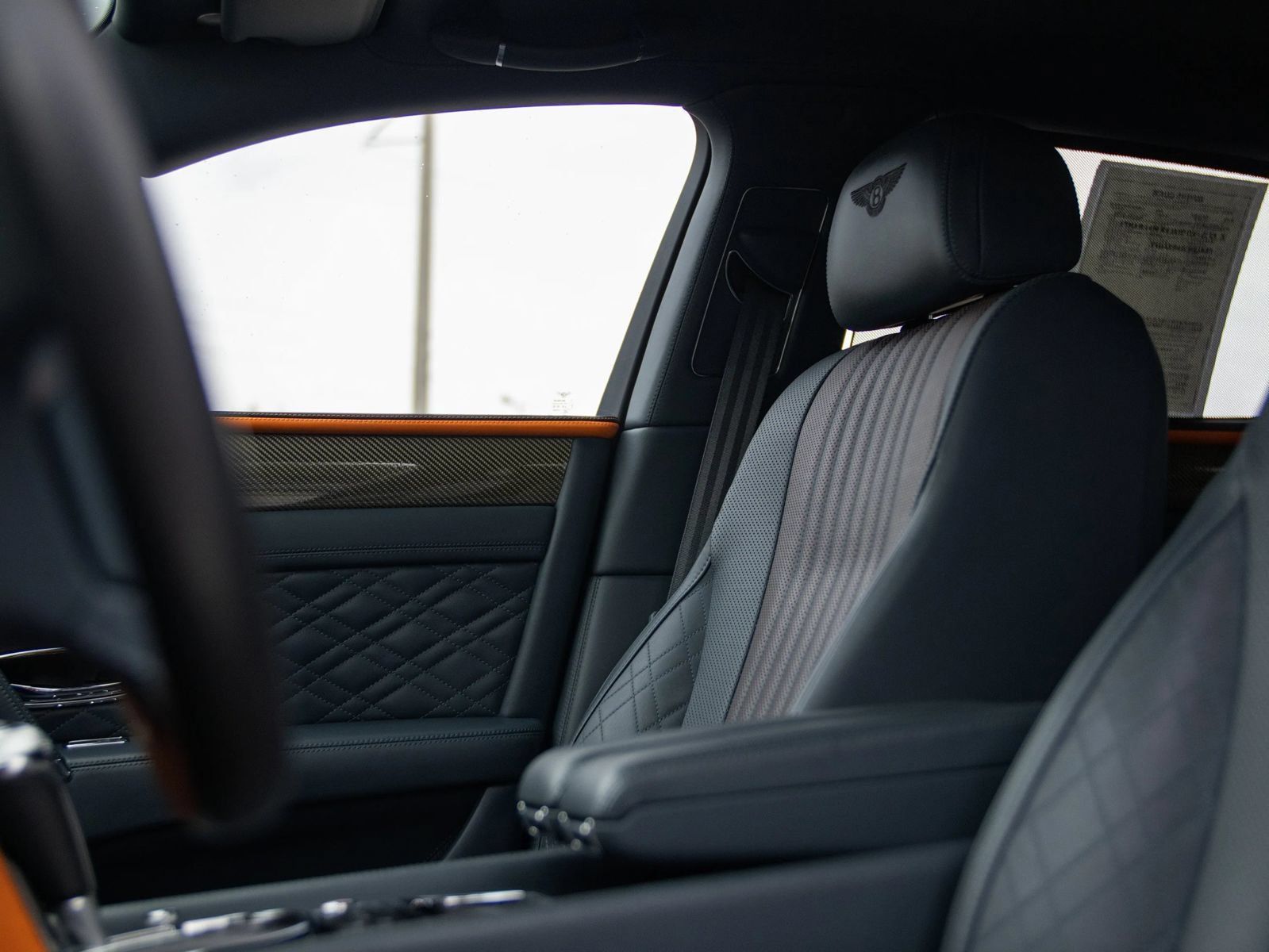 Used 2018 Bentley Flying Spur S V8 AWD/4WD image 28