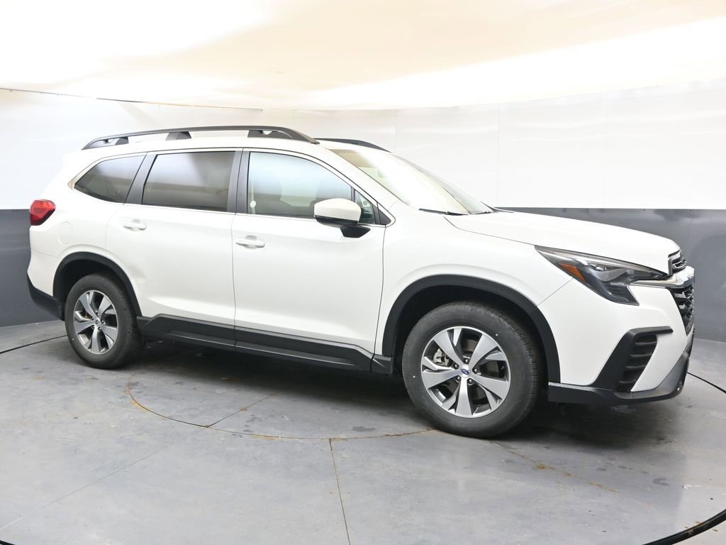 Certified 2025 Subaru Ascent Premium AWD/4WD image 7