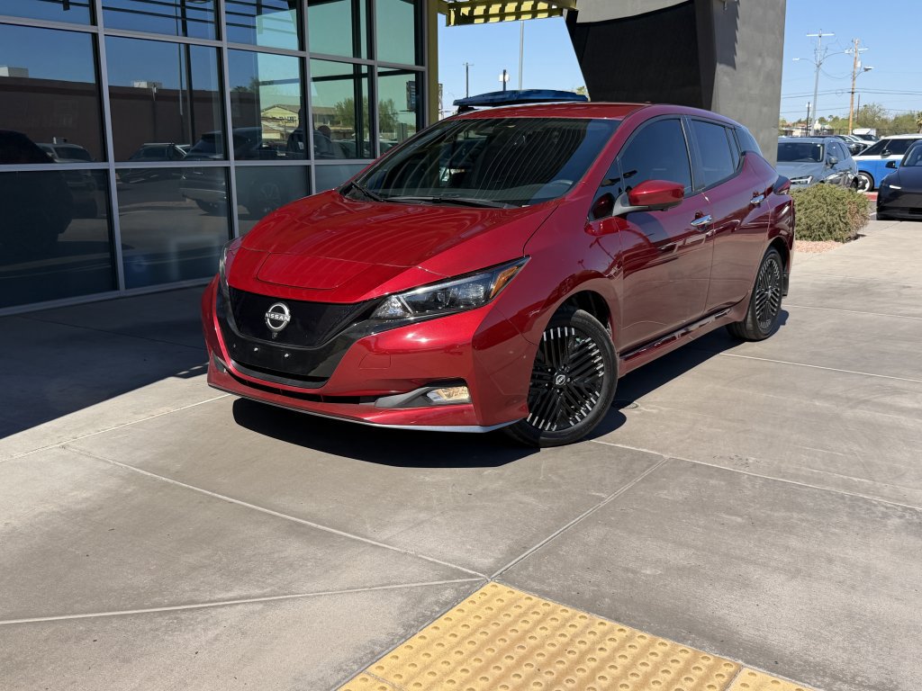 Used 2025 Nissan Leaf SV Plus FWD image 2