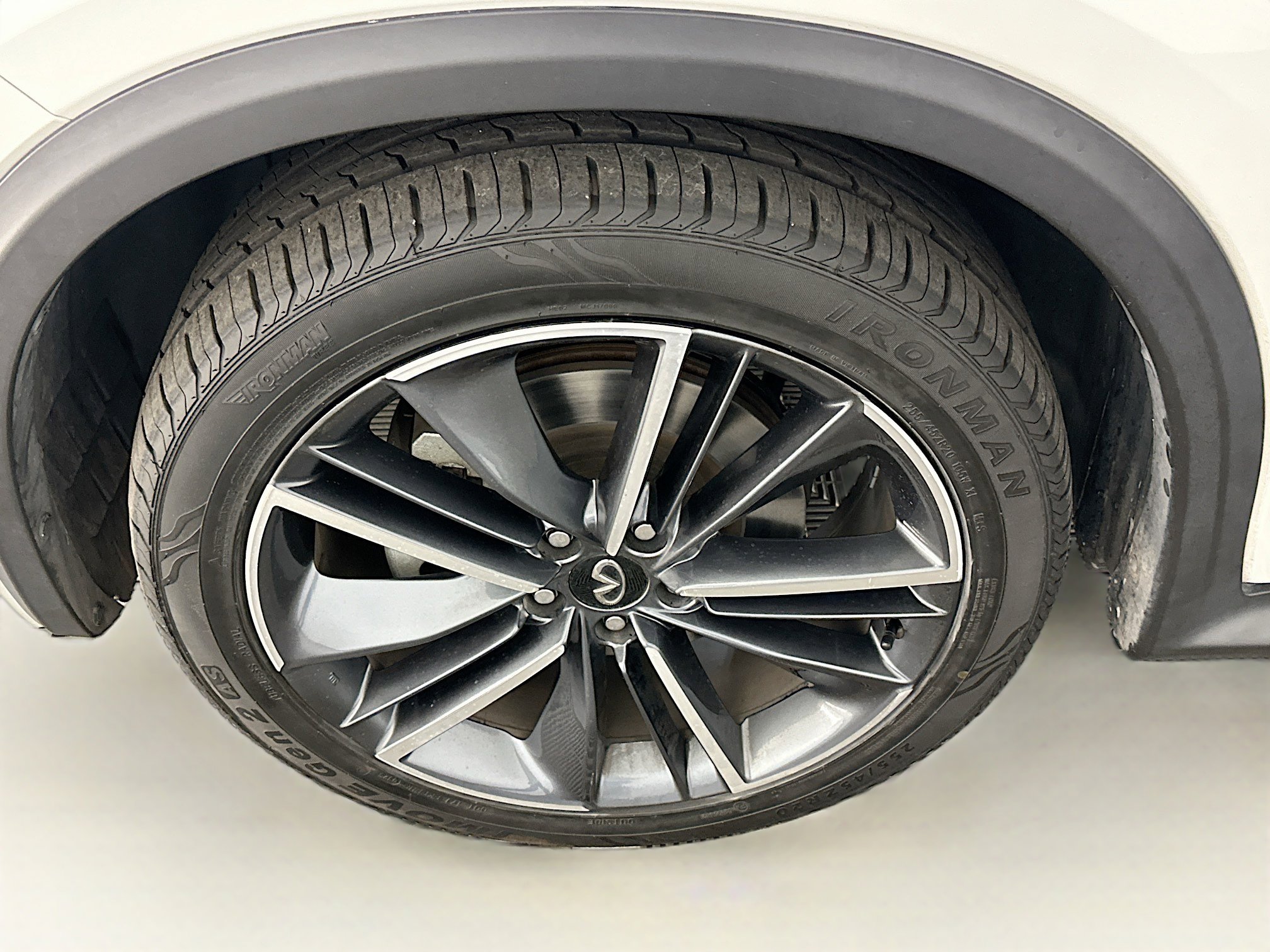 Used 2024 INFINITI QX55 Luxe image 11