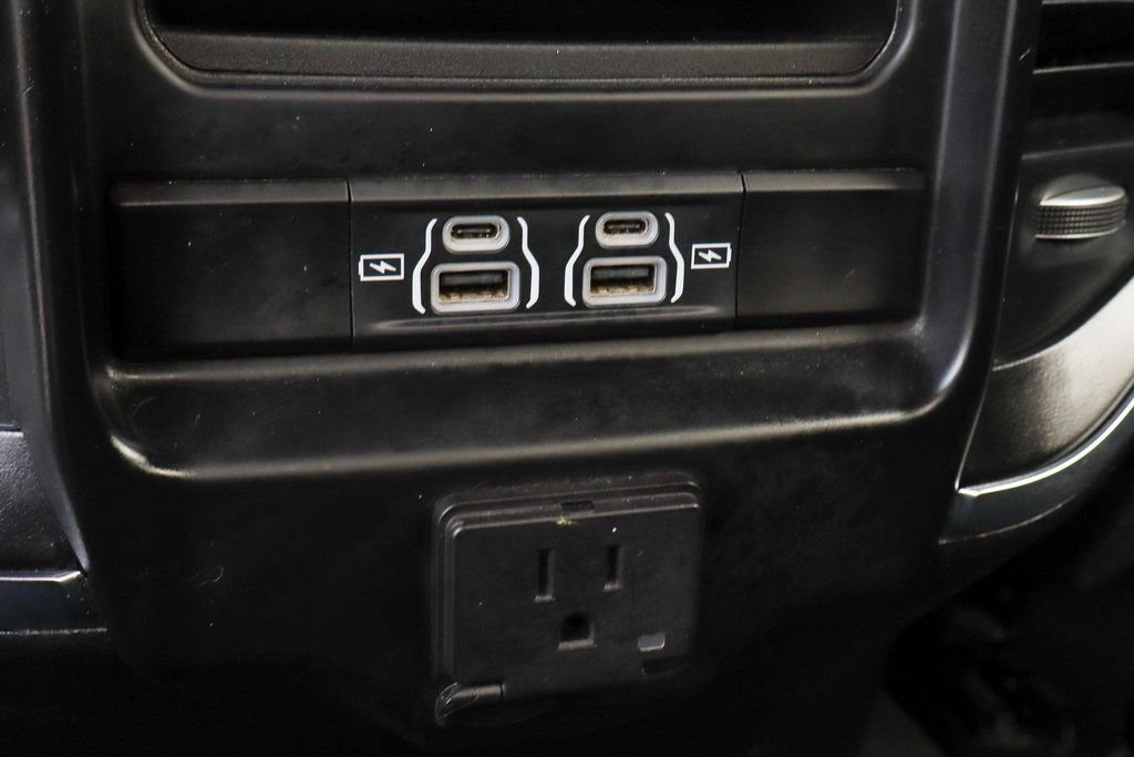 Used 2024 RAM 1500 Laramie RWD image 45