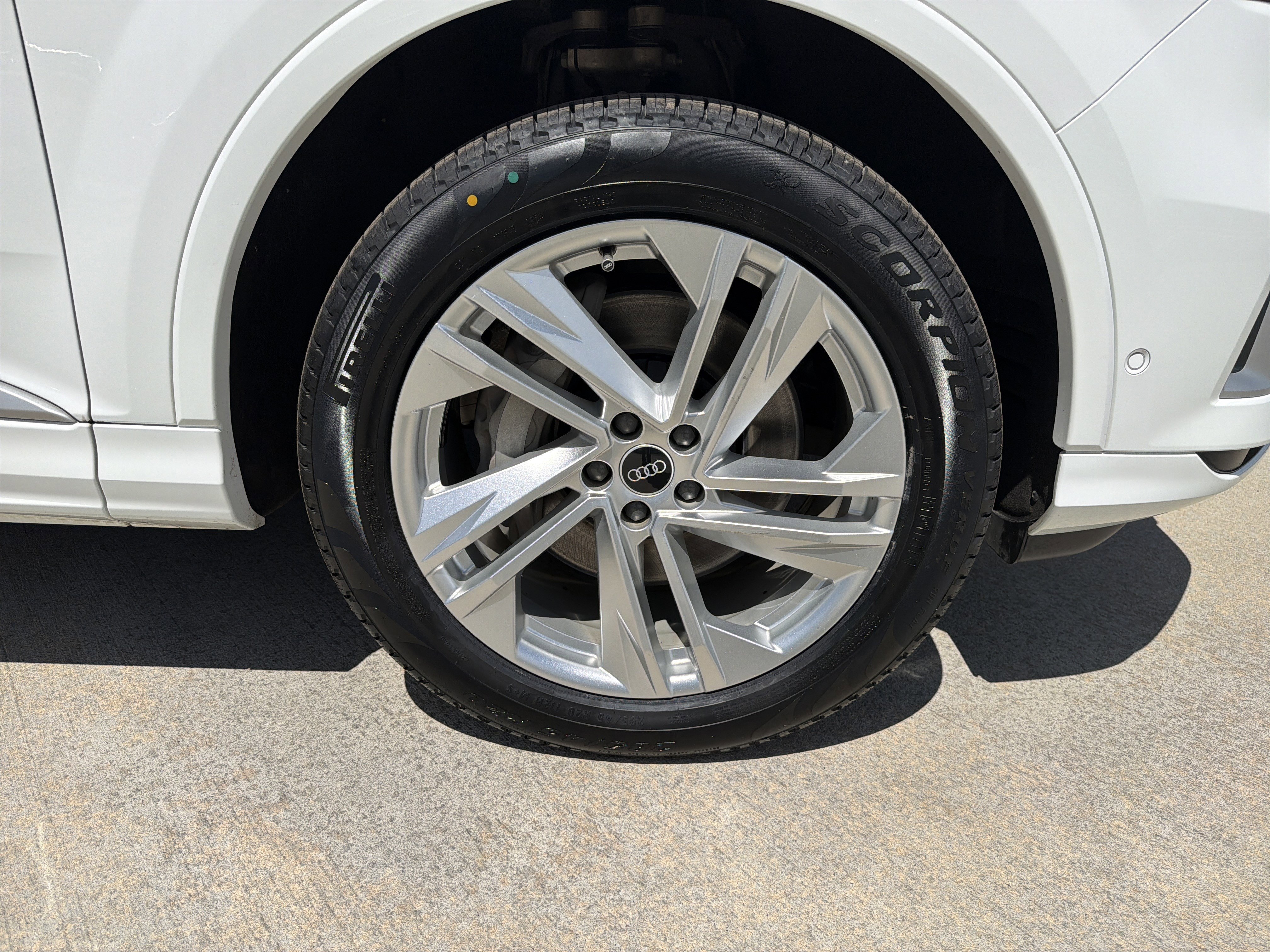 Used 2021 Audi Q7 2.0T Premium Plus w/ Premium Plus Package AWD/4WD image 12