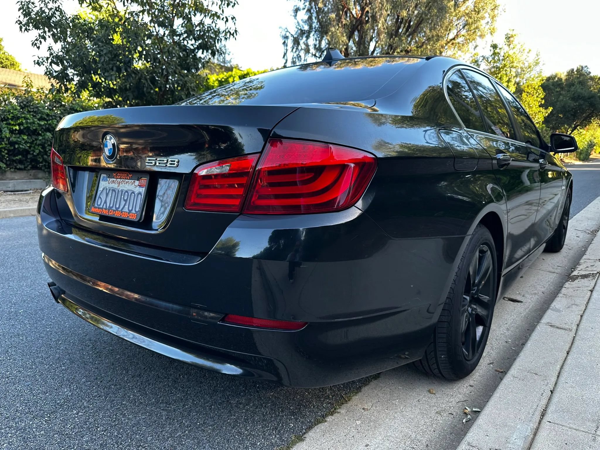 Used 2012 BMW 528i Sedan RWD image 6