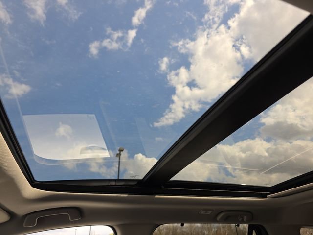 New 2026 Honda Pilot Touring image 14