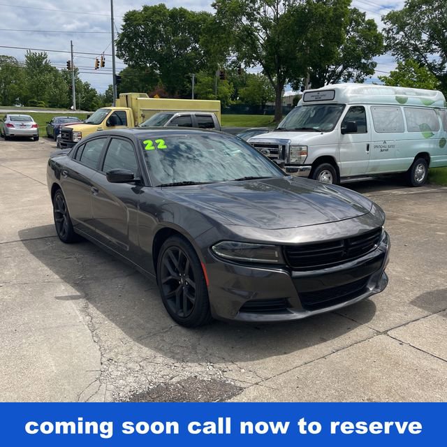 Used 2022 Dodge Charger SXT w/ Blacktop Package RWD image 1