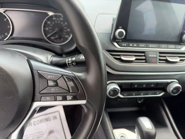 Used 2019 Nissan Altima 2.5 S AWD/4WD image 18
