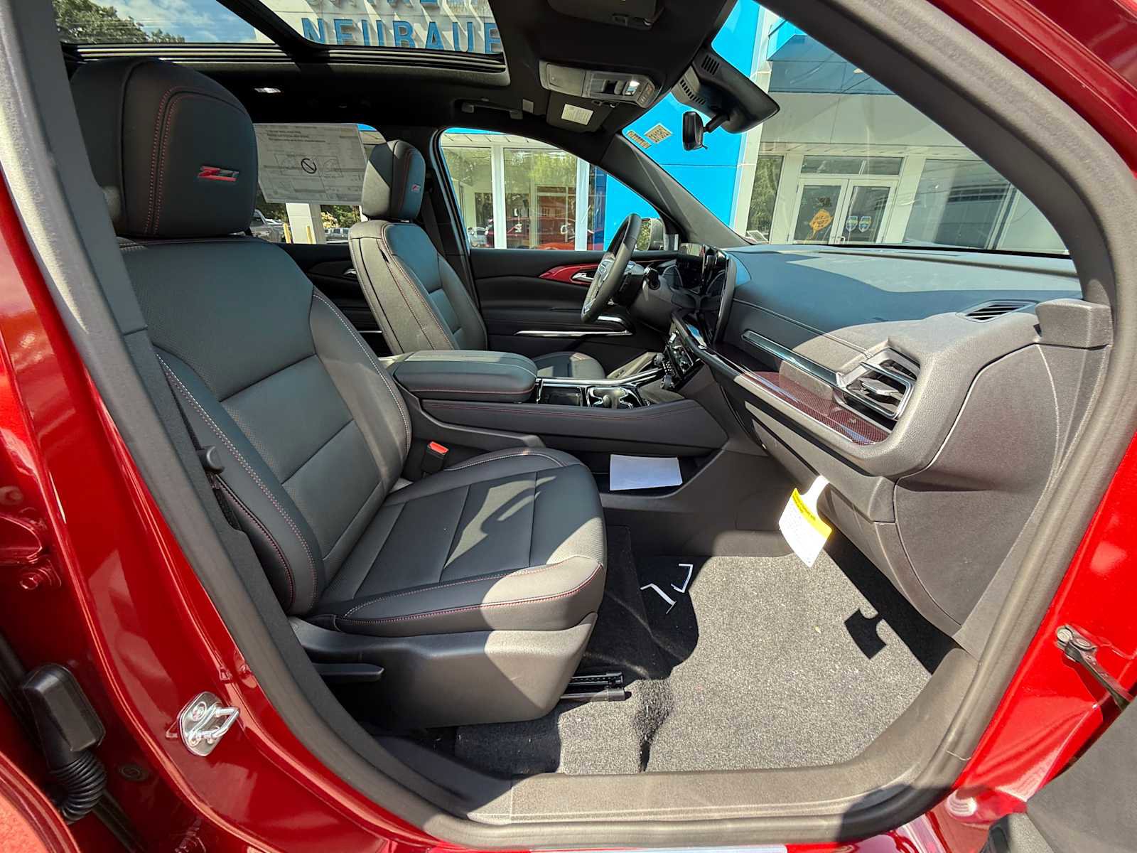 New 2026 Chevrolet Traverse Z71 w/ Driver Confidence Package image 40
