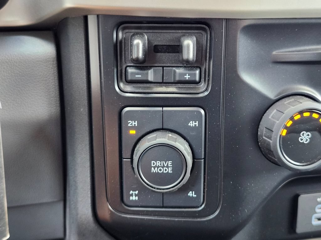 Used 2024 Ford F350 XL w/ STX Appearance Package AWD/4WD image 24