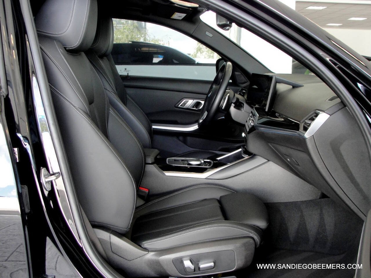 Used 2023 BMW 330i Sedan w/ Premium Package RWD image 29
