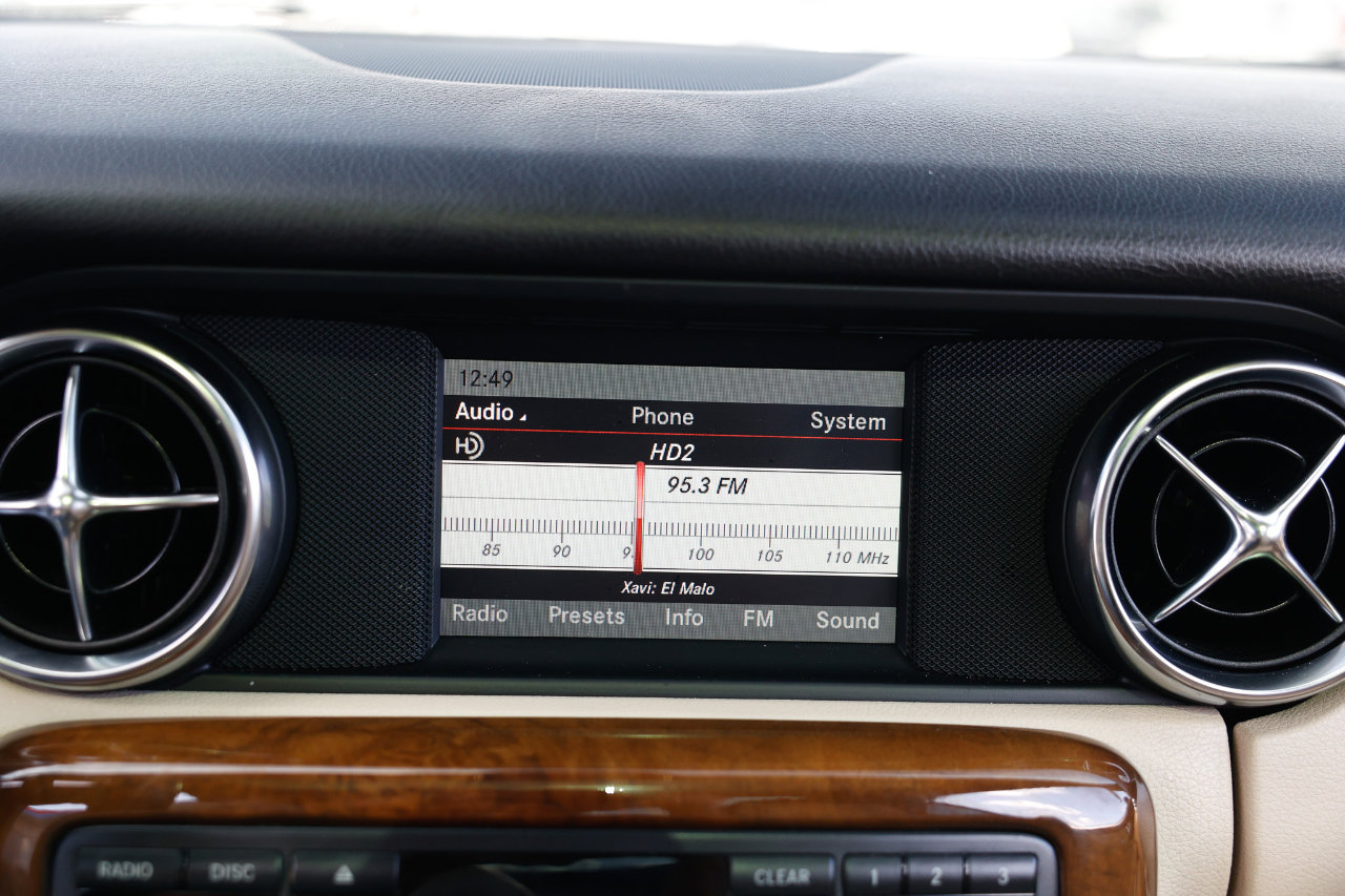 Used 2014 Mercedes-Benz SLK 250 image 31