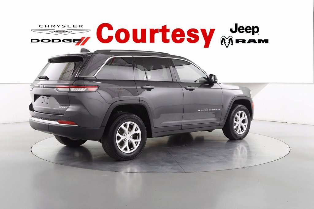 Certified 2022 Jeep Grand Cherokee Limited image 5