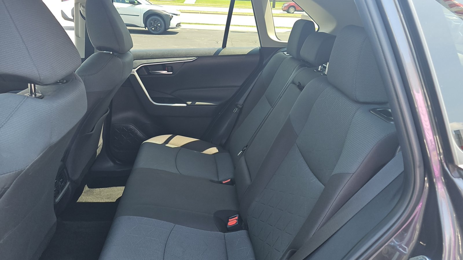 Certified 2025 Toyota RAV4 XLE AWD/4WD image 27
