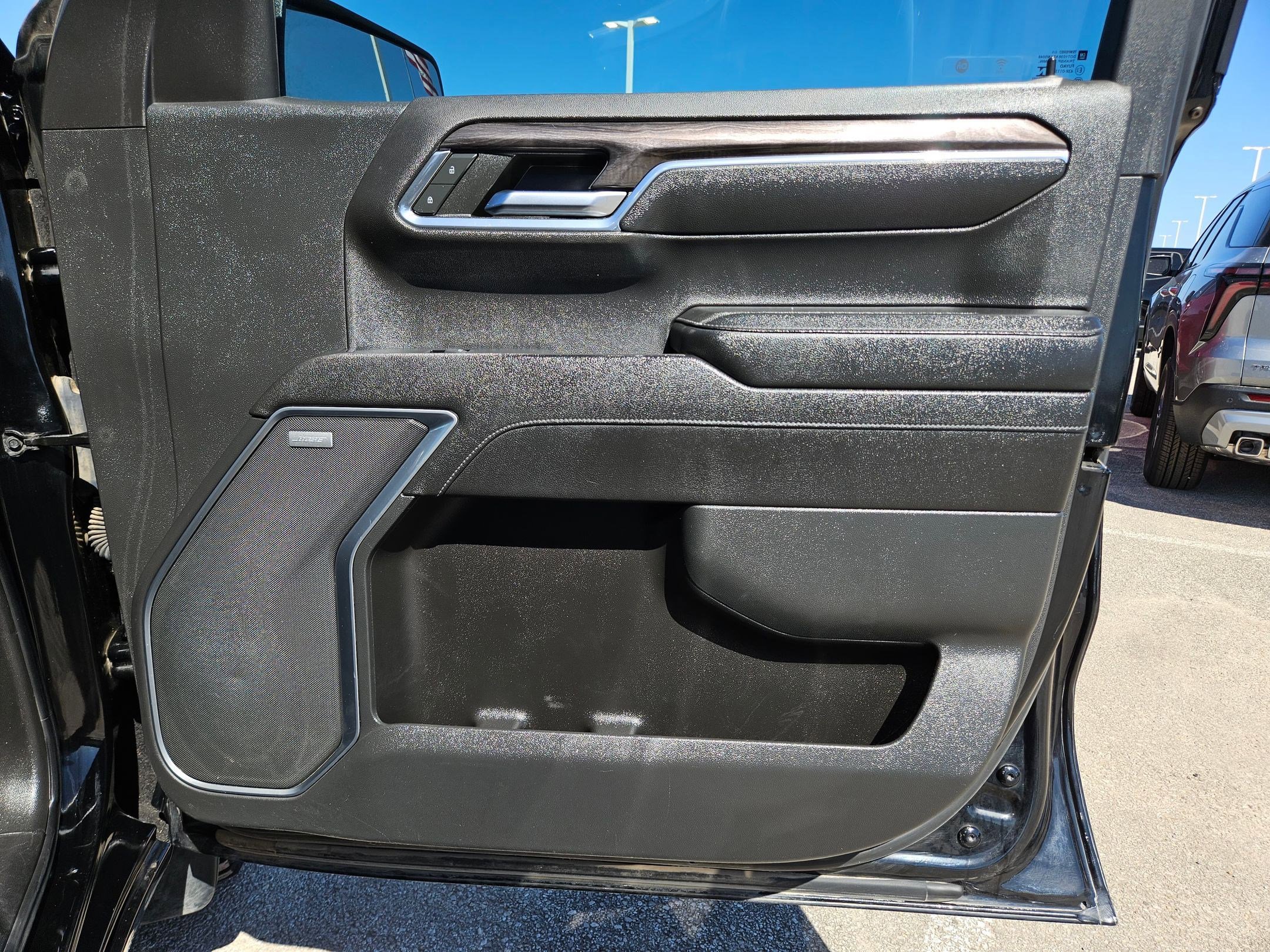 Certified 2023 Chevrolet Silverado 1500 LTZ w/ LTZ Premium Package RWD image 29