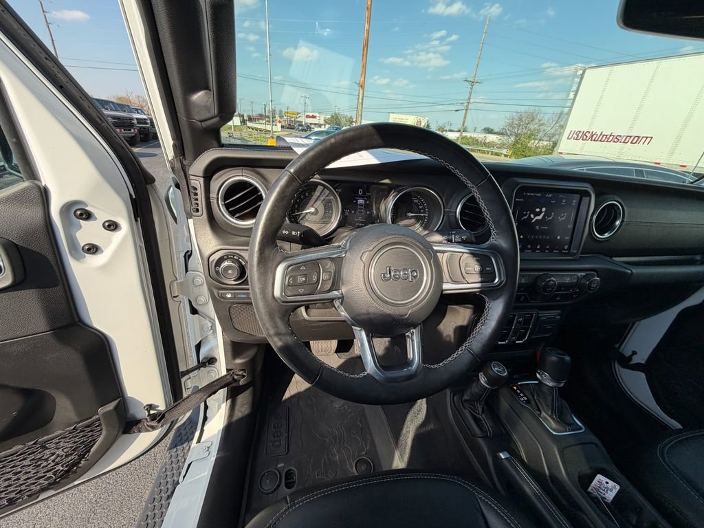 Used 2023 Jeep Wrangler Unlimited Sahara w/ Cold Weather Group image 13