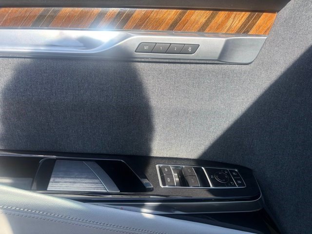 Certified 2025 Cadillac Escalade Sport Platinum AWD/4WD image 25