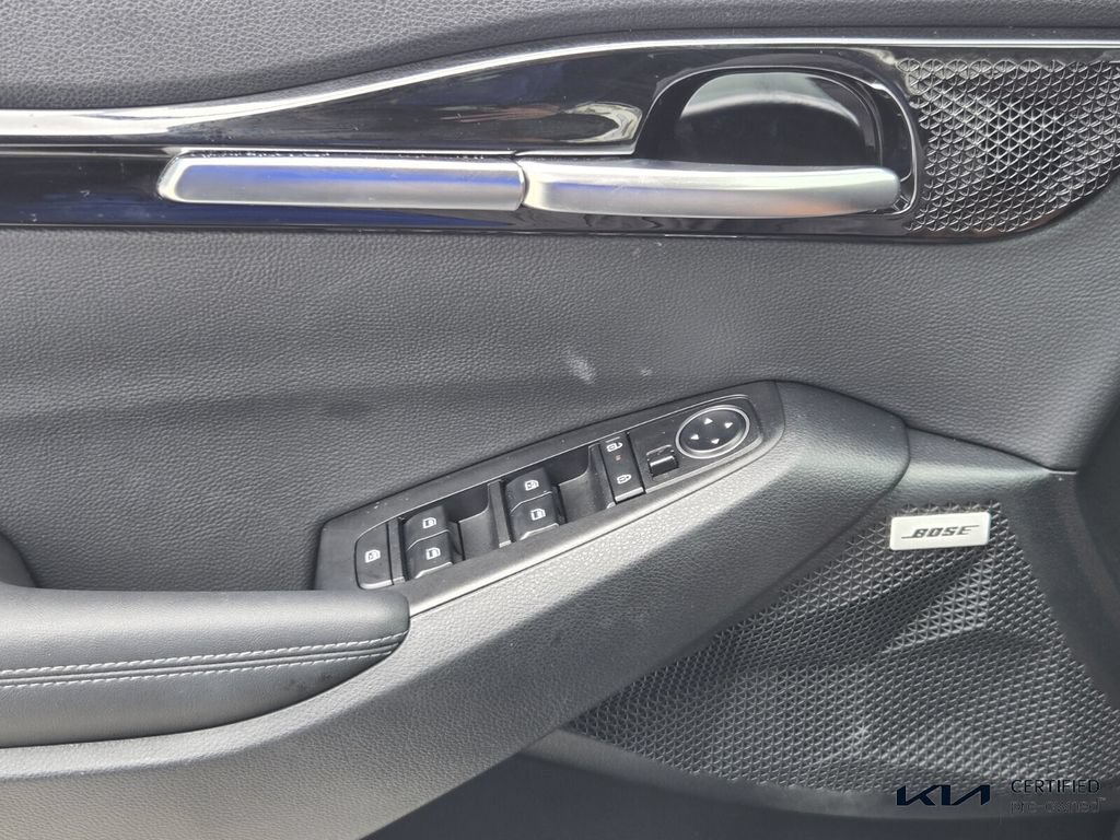 Certified 2025 Kia Seltos SX AWD/4WD image 33