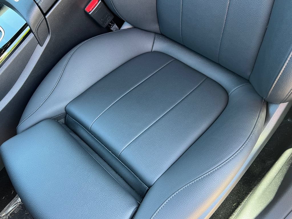 New 2025 Mercedes-Benz CLA 250 4MATIC image 13