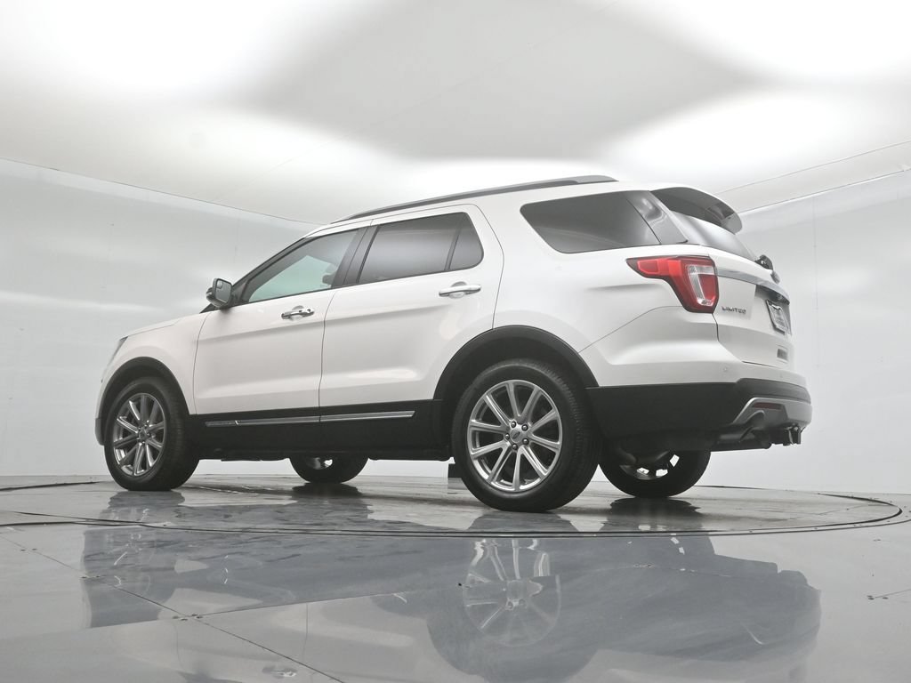 Used 2017 Ford Explorer Limited FWD image 50