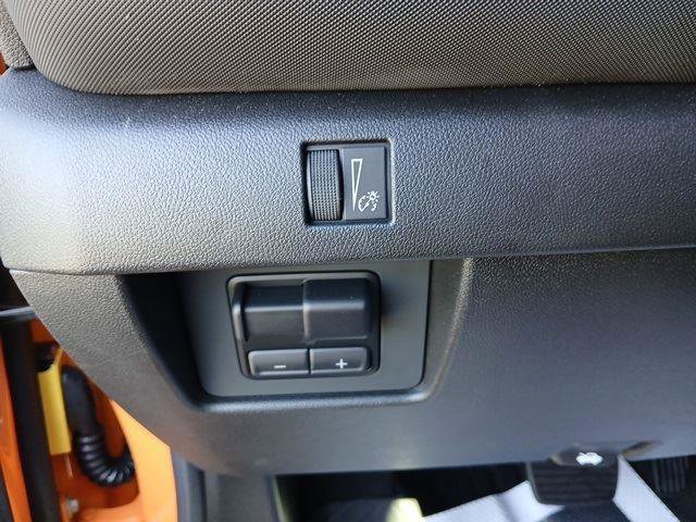 New 2025 Chevrolet Colorado Z71 w/ Technology Package image 12