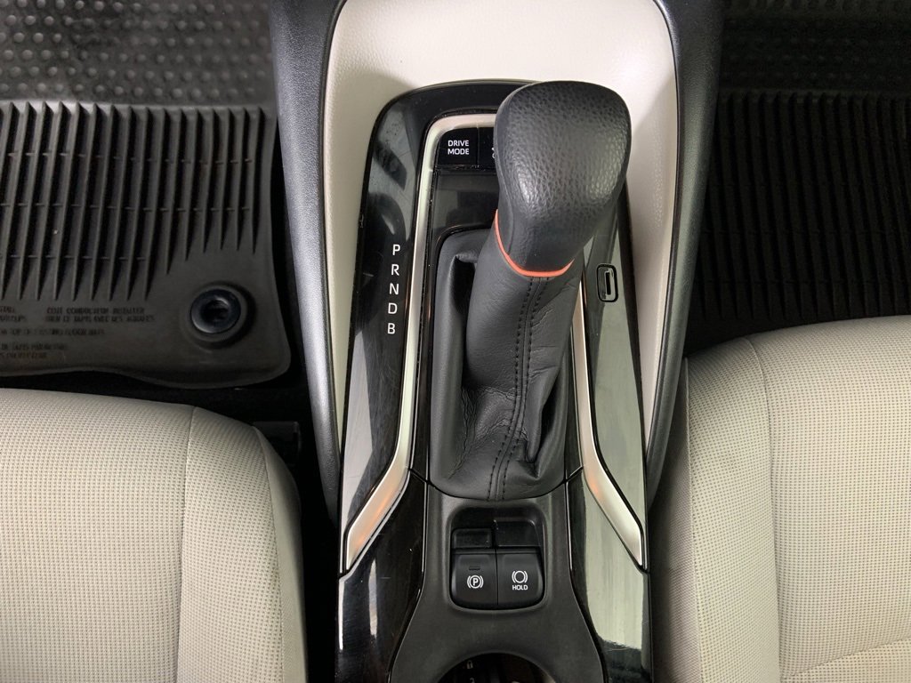 Used 2021 Toyota Corolla LE image 14