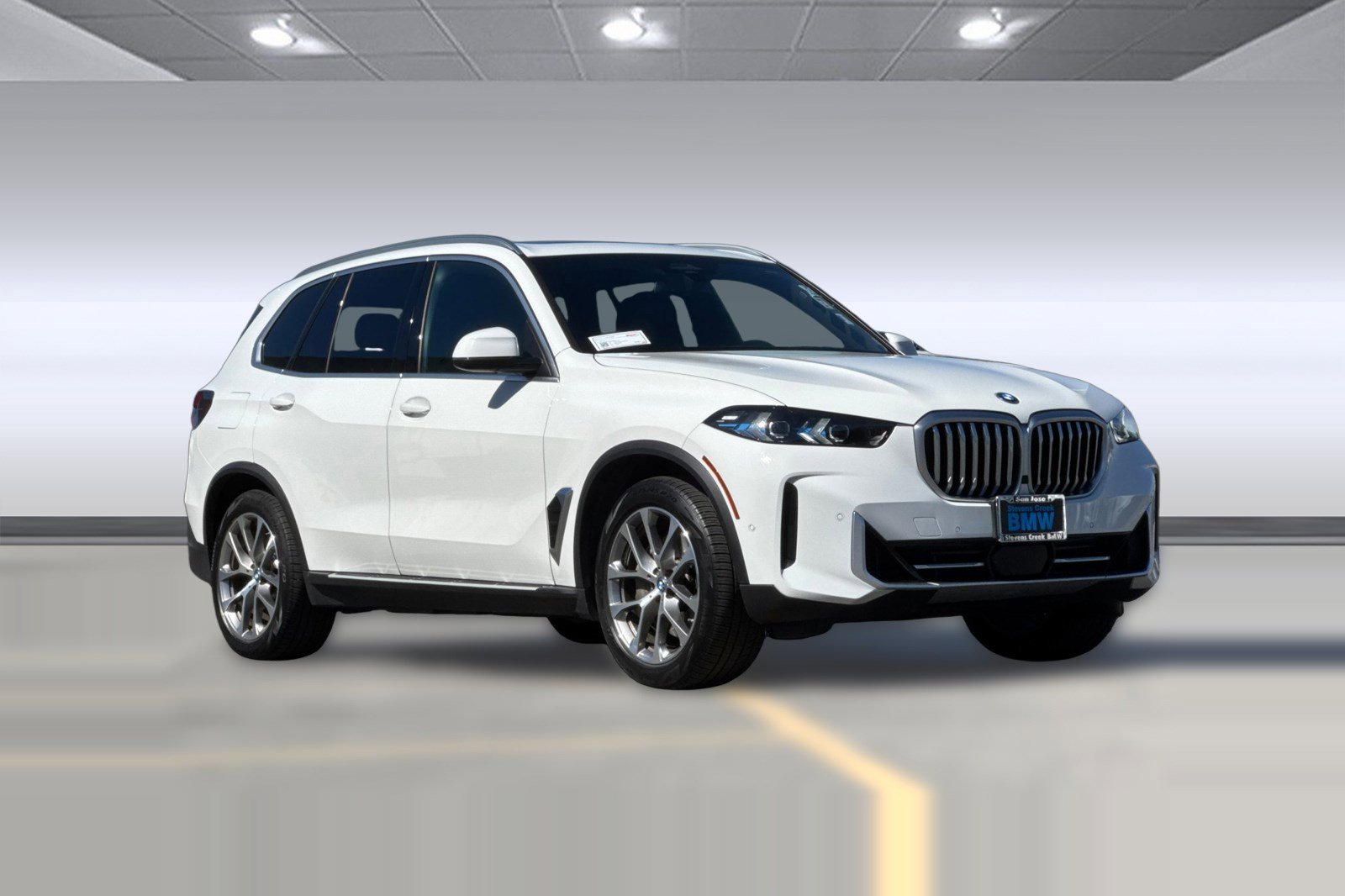 Used 2025 BMW X5 xDrive50e image 6